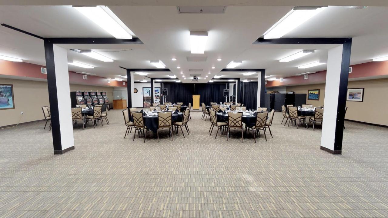 Bear Claw Casino & Hotel Kenosee Park Екстериор снимка